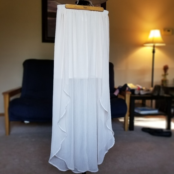 🔴SOLD🔴NWOT Xhilaration Sheer Maxi Skirt - Picture 1 of 2